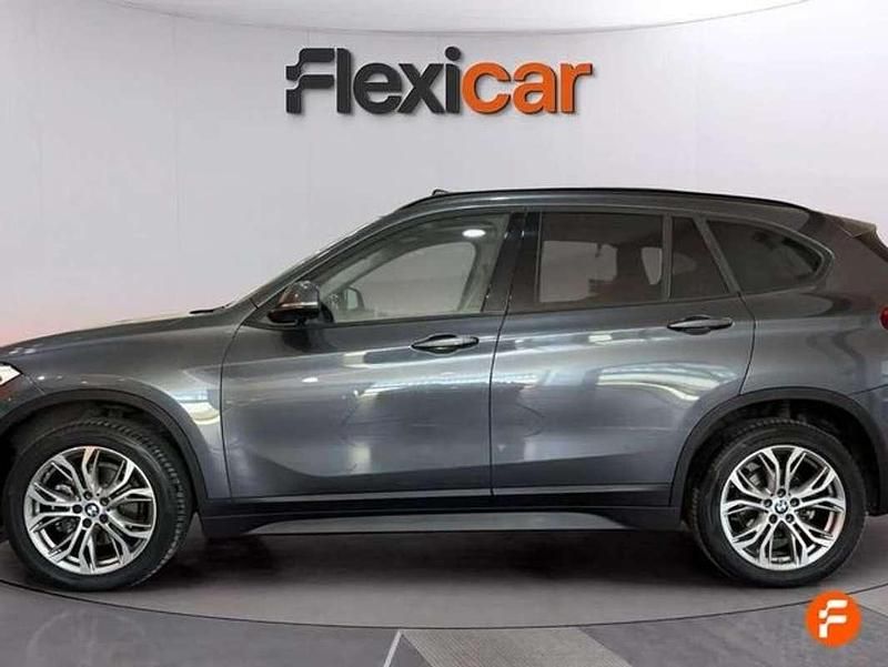 Usado BMW X1 136 CV (100 kW) 2021 Gris SUV