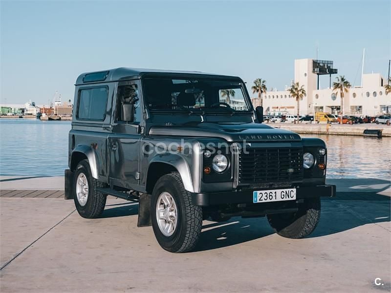 Usado Land Rover Defender S 122 HP (89 kW) 2009 Cinzento SUV