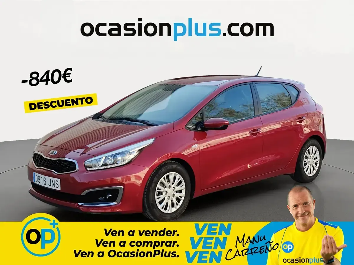 Usado Kia Ceed 100 CV (73 kW) 2016 Rojo Utilitario