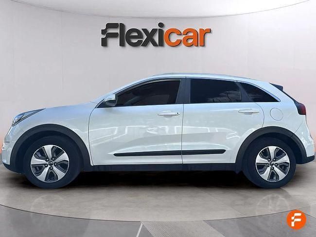 Usado Kia Niro 141 CV (103 kW) 2016 Blanco SUV