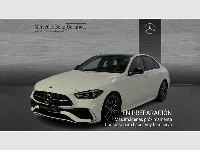 Blanco Usado 2022 Mercedes C220 AMG line Berlina | 39.490 € (Precio justo) - Imagen 1/4