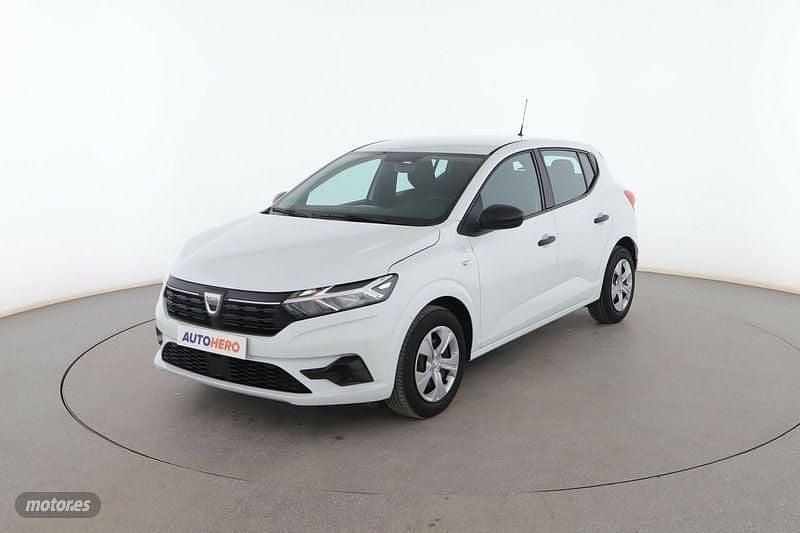 Blanco Usado 2022 Dacia Sandero Essentiel Utilitario | 11.799 € (Super precio) - Imagen 1/3