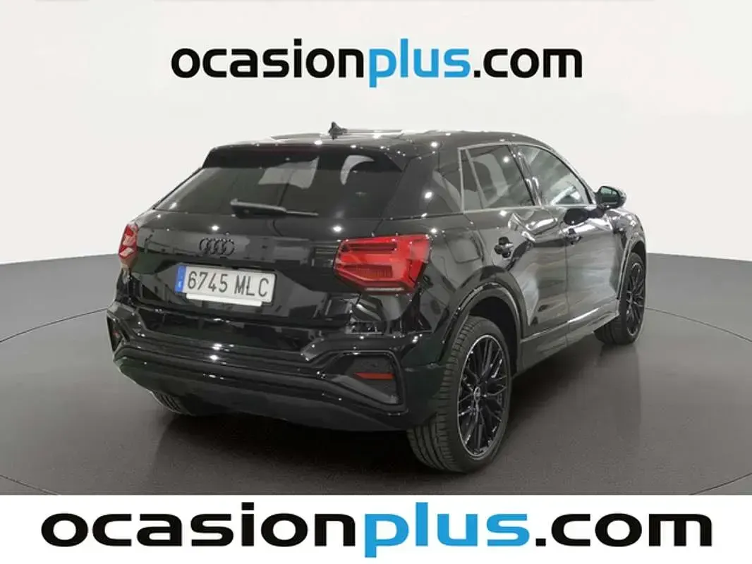 Usado Audi Q2 S-Line 150 CV (110 kW) 2023 Negro SUV