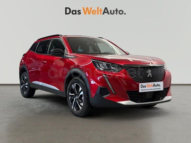 Usado Peugeot 2008 Allure 130 CV (95 kW) 2022 Rojo SUV