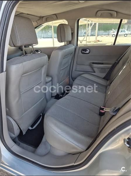 Usado Renault Mégane II Privilege 115 CV (84 kW) 2002 Azul Berlina