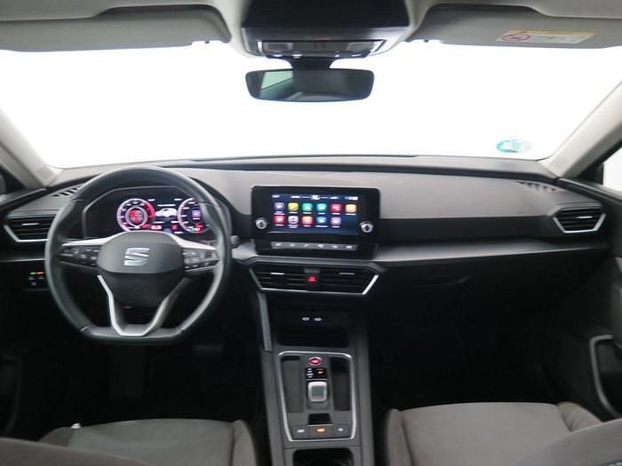 Usado Seat Leon Style 110 CV (80 kW) 2023 Gris Berlina