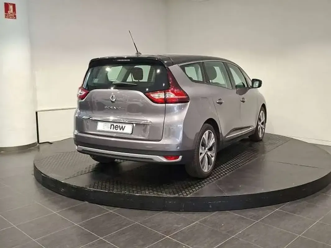 Usado Renault Grand Scénic IV Zen 160 CV (117 kW) 2019 Gris Monovolumen