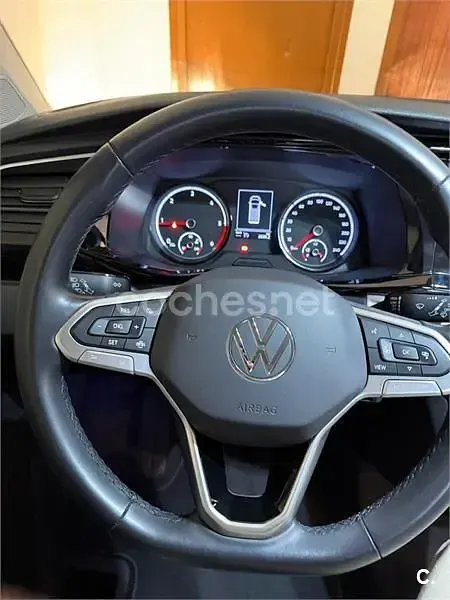 Usado VW Multivan 150 CV (110 kW) 2022 Negro Monovolumen