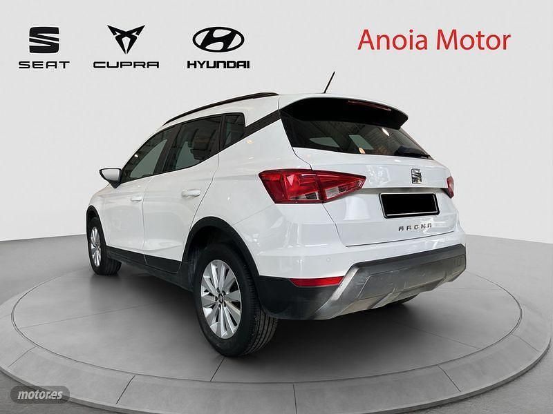 Usado Seat Arona Style 95 CV (69 kW) 2018 Blanco SUV