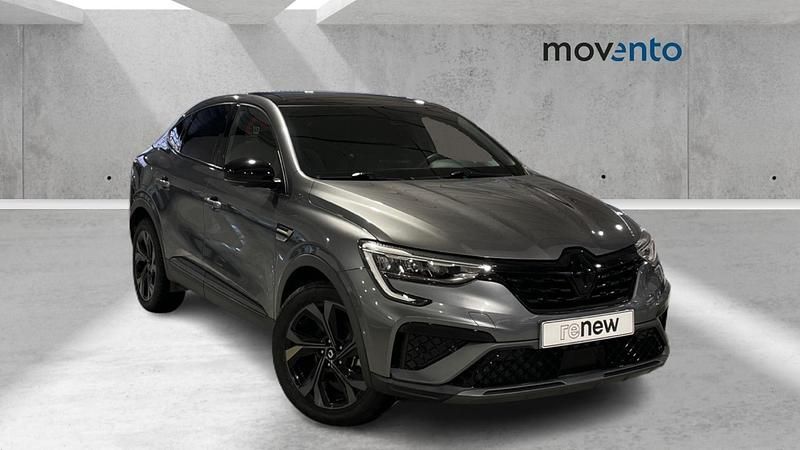 Usado Renault Arkana Engineered 145 CV (106 kW) 2022 Gris SUV