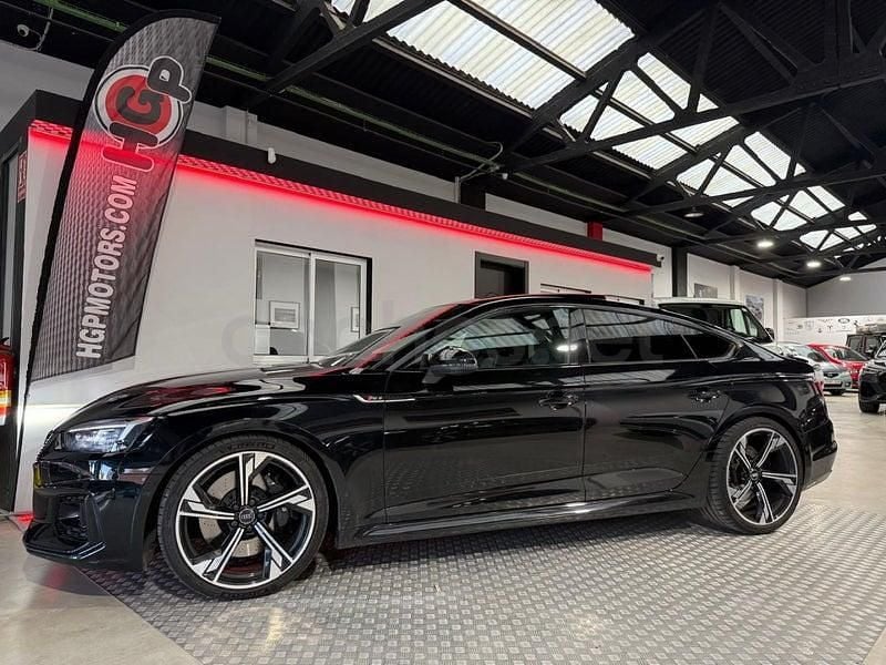Usado Audi RS5 Sportback 450 CV (330 kW) 2019 Negro Berlina