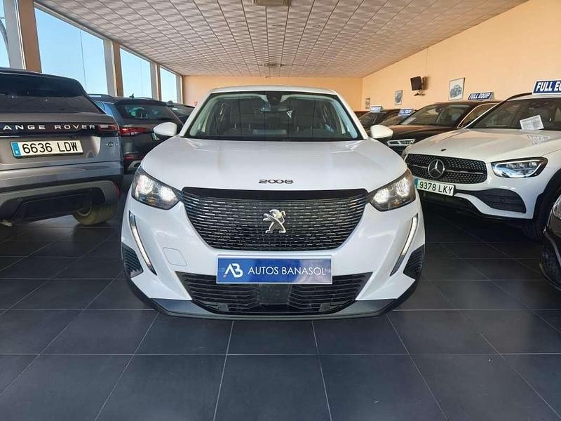 Usado Peugeot 2008 Active 110 CV (80 kW) 2021 Blanco SUV