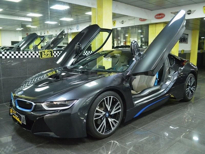 Usado BMW i8 362 CV (266 kW) 2015 Gris / plata Coupe