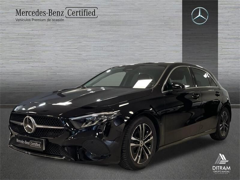 Negro noche Usado 2023 Mercedes A180 Progressive Berlina | 28.900 € (Precio justo) - Imagen 1/4