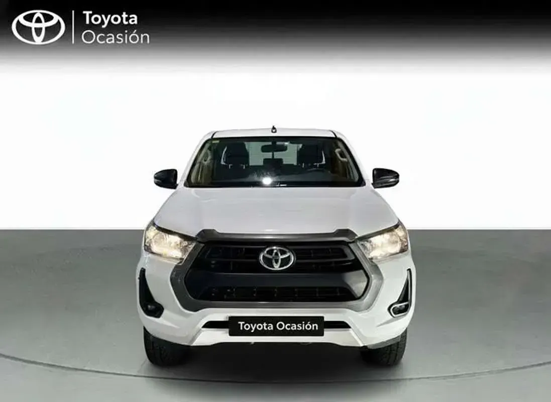 Usado Toyota HiLux 144 CV (105 kW) 2022 Blanco Pickup/Camioneta