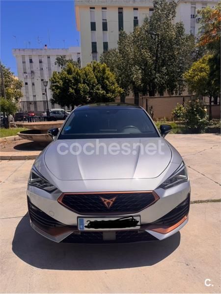 Gris / plata Usado 2021 Cupra Leon Berlina | 27.500 € (Precio justo) - Imagen 1/1