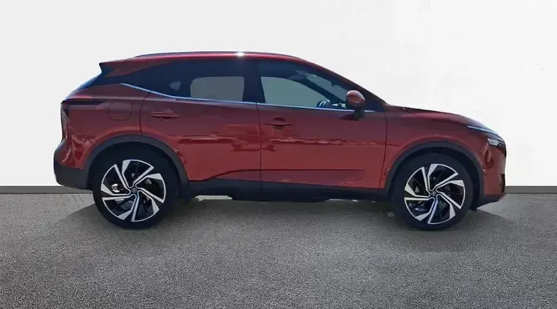 Usado Nissan Qashqai Tekna+ 158 CV (116 kW) 2022 Fuji sunset con techo midnight SUV