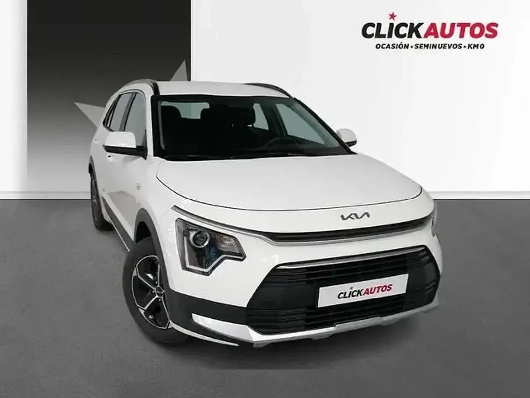 Używany Kia Niro 129 KM (94 kW) 2025 Biały SUV