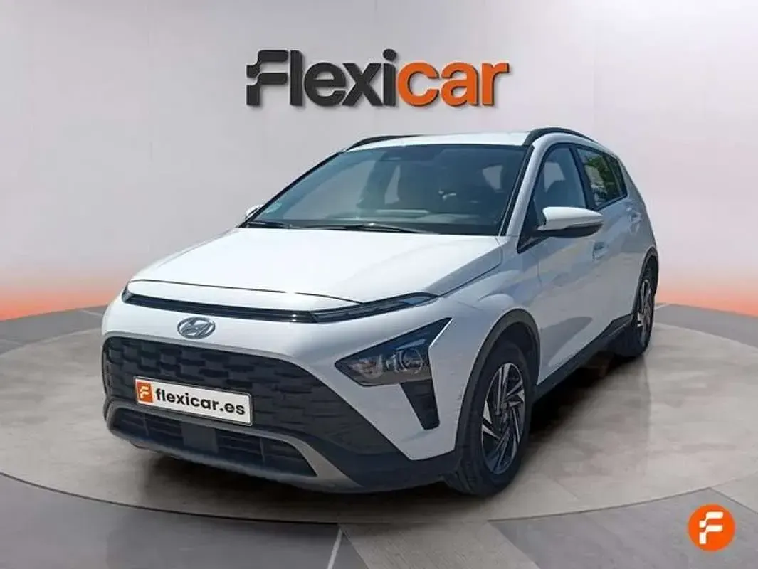 Begagnad Hyundai Bayon 84 HK (61 kW) 2023 Vit SUV