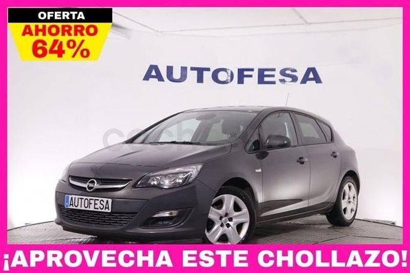 Usado Opel Astra Selective 140 CV (102 kW) 2015 Negro Berlina