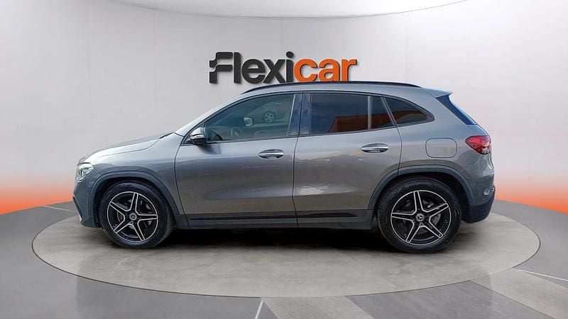 Usado Mercedes GLA200 163 CV (119 kW) 2020 Gris SUV