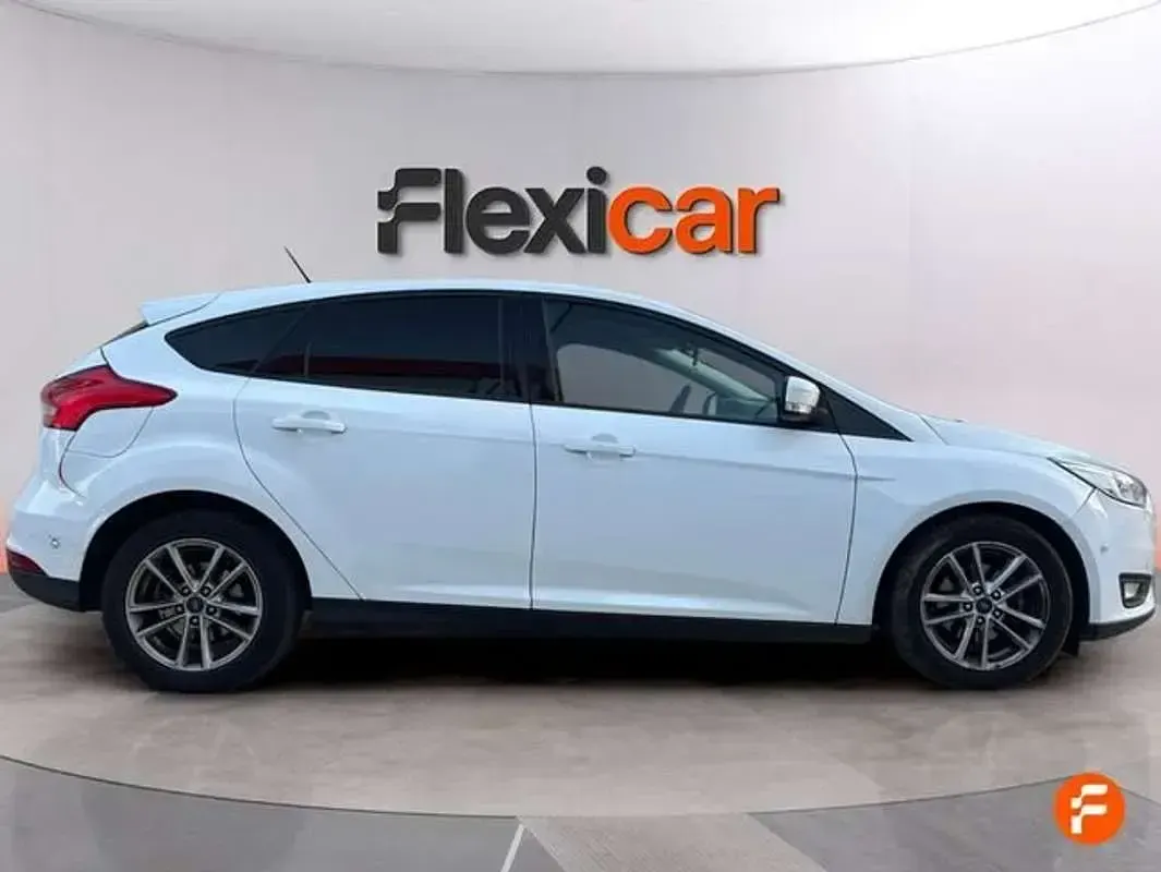 Usado Ford Focus Business Edition 125 CV (91 kW) 2017 Blanco Utilitario