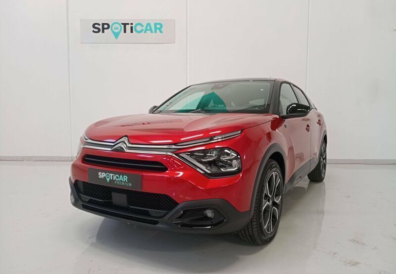 Rojo Usado 2023 Citroën e-C4 Shine Berlina | 19.000 € (Super precio) - Imagen 1/4