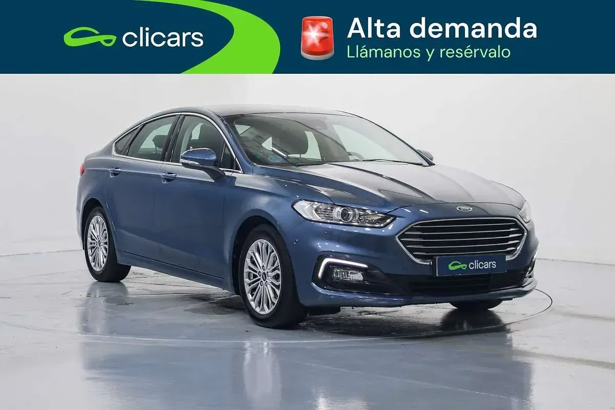 Usado Ford Mondeo Titanium 140 CV (102 kW) 2021 Azul Berlina