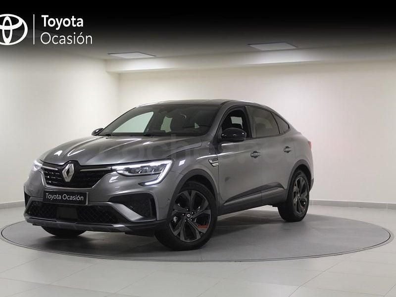 Usado Renault Arkana RS Line 140 CV (102 kW) 2021 Gris / plata SUV
