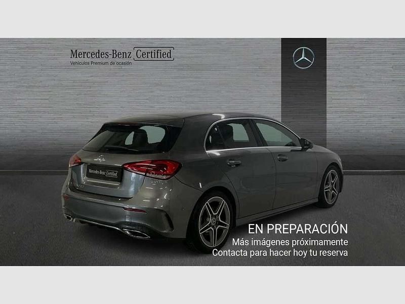 Usado Mercedes A200 163 CV (119 kW) 2021 Gris Berlina