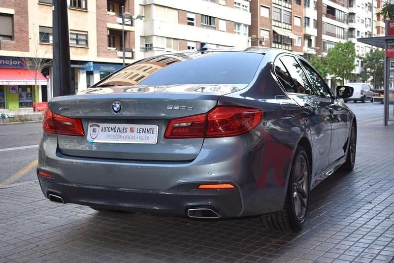 Usado BMW 520 190 CV (139 kW) 2018 Gris Berlina