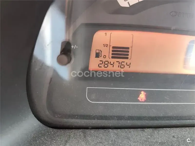 Usado Citroën C3 70 CV (51 kW) 2008 Negro Berlina