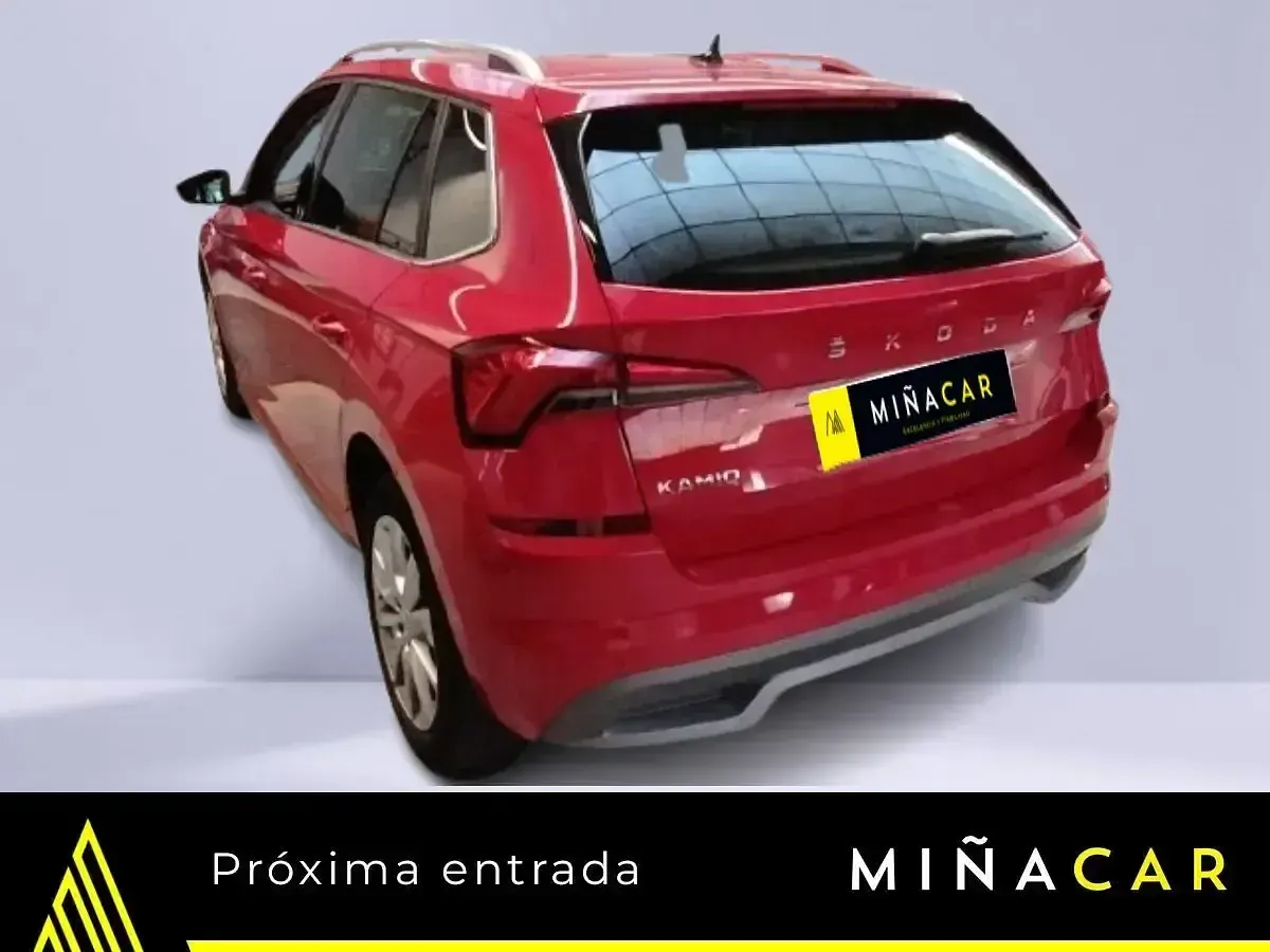 Usado Skoda Kamiq Style 150 CV (110 kW) 2023 Rojo SUV