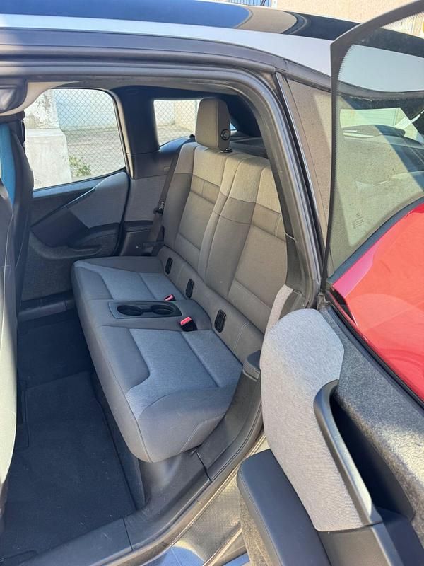 Usado BMW i3 125 kW (170 CV) 2018 Rojo