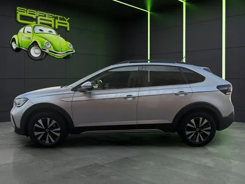 Usado VW Taigo Life 110 CV (80 kW) 2023 Gris / plata SUV