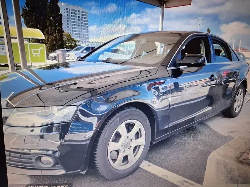 Usado Audi A4 211 CV (155 kW) 2012 Negro Berlina