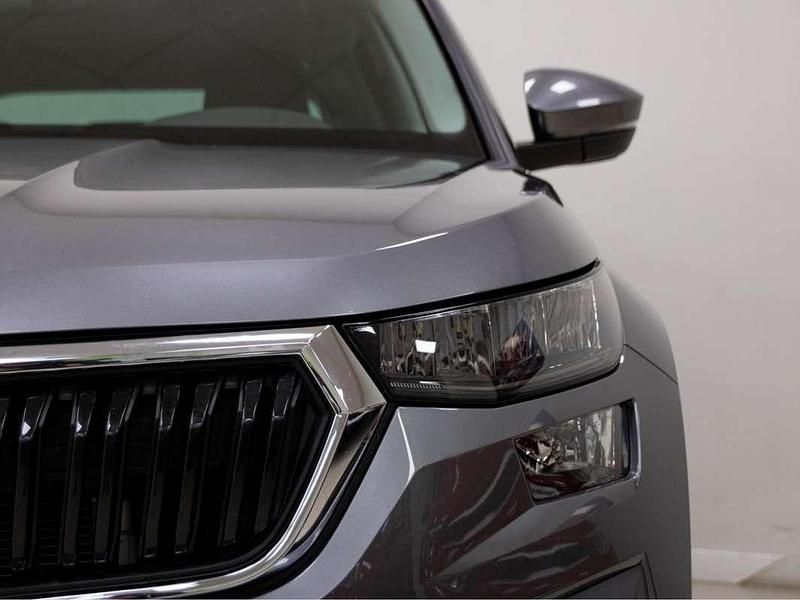 Usado Skoda Kodiaq Style 150 CV (110 kW) 2022 Gris SUV