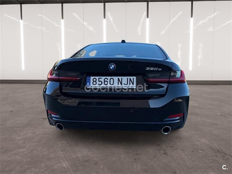 Usado BMW 320e 204 CV (150 kW) 2022 Negro Berlina