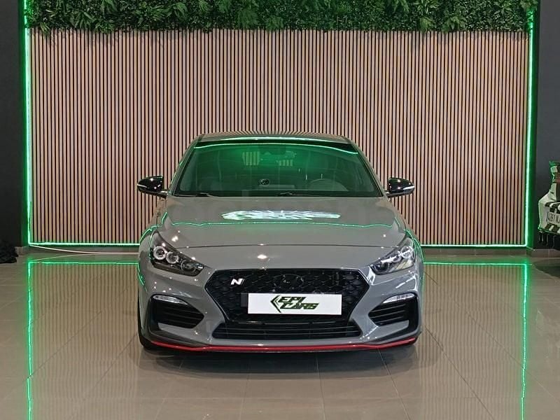 Usado Hyundai i30 N Performance 275 CV (202 kW) 2018 Gris / plata Berlina