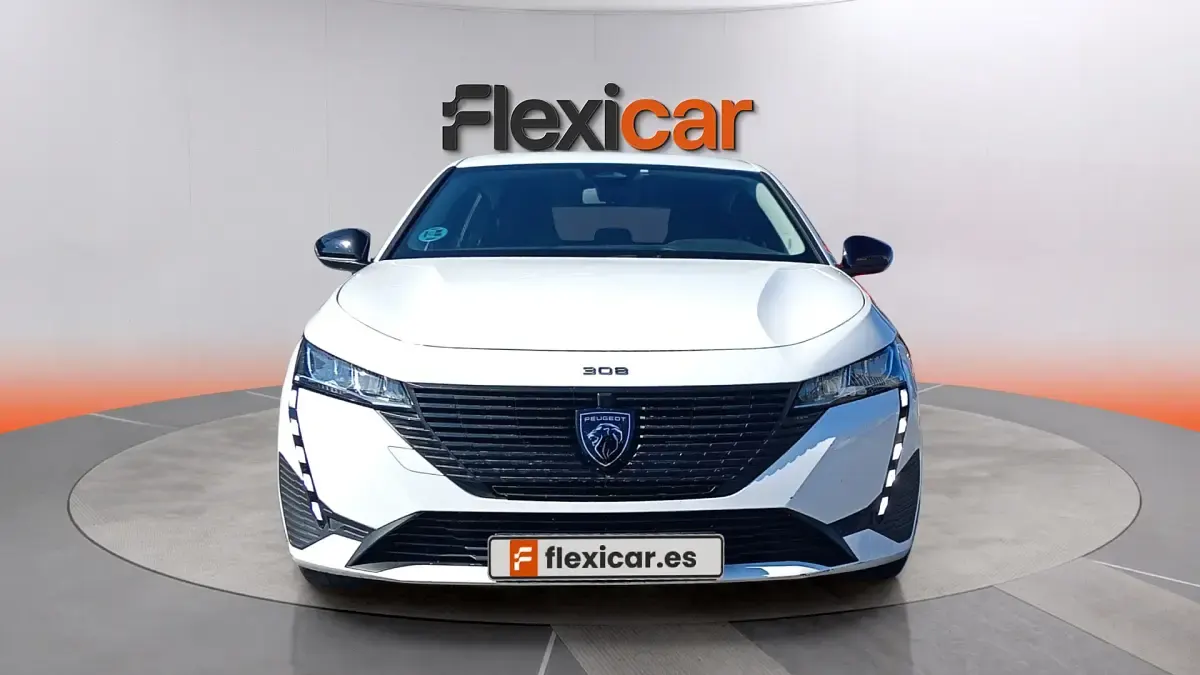 Usado Peugeot 308 Active 110 CV (80 kW) 2022 Blanco Berlina