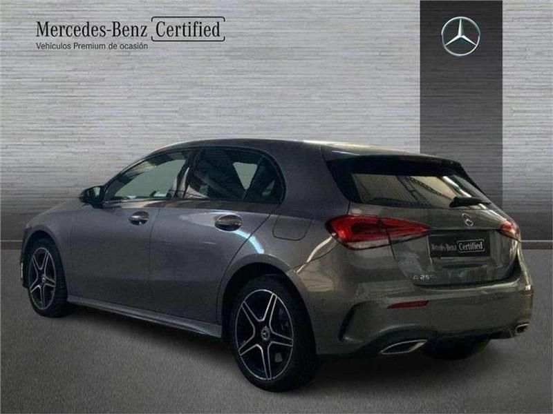 Usado Mercedes A250 218 CV (160 kW) 2023 Berlina