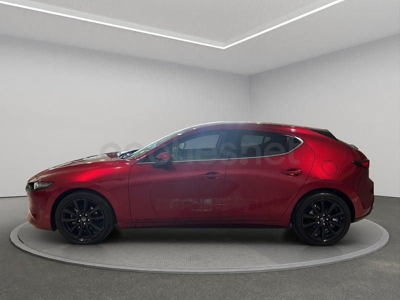 Usado Mazda 3 Exclusive-Line 186 CV (136 kW) 2023 Rojo Berlina