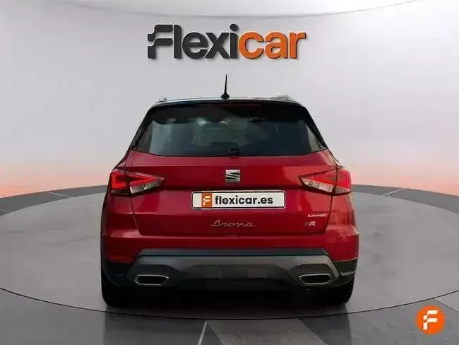 Usado Seat Arona FR 150 CV (110 kW) 2023 Rojo SUV