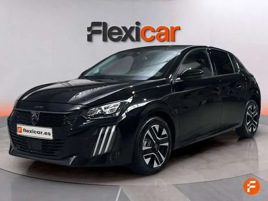 Usado Peugeot 208 Allure 101 CV (74 kW) 2025 Negro Utilitario