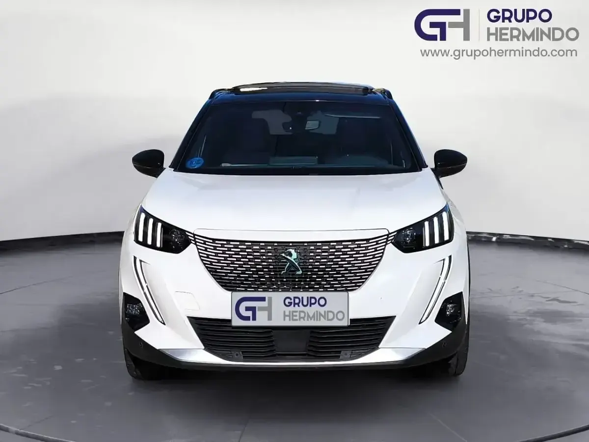 Usado Peugeot e-2008 GT 100 kW (136 CV) 2021 Blanco SUV