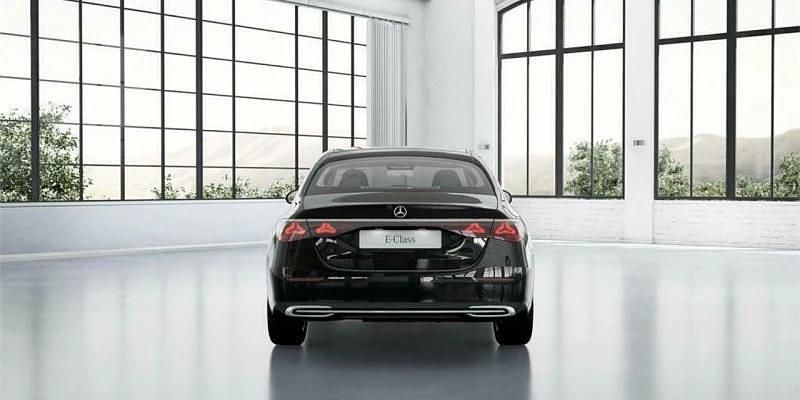 Uusi Mercedes E200 204 HP (150 kW) 2025 Musta Sedan