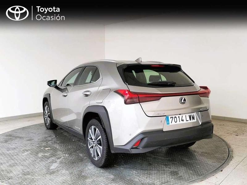 Usado Lexus UX 300e Executive Line 150 kW (204 CV) 2022 Gris SUV