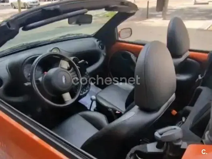 Usado Ford StreetKa 95 CV (69 kW) 2004 Naranja Descapotable