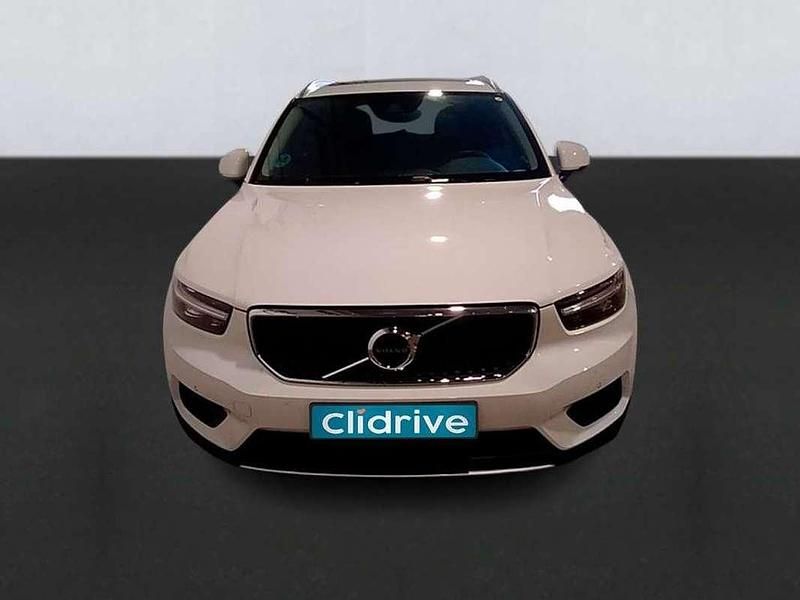 Usado Volvo XC40 Momentum 129 CV (94 kW) 2022 Blanco SUV