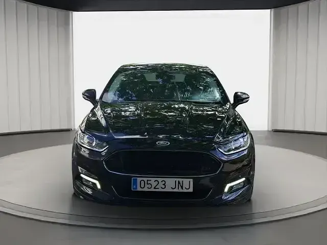 Gebraucht Ford Mondeo Trend 125 PS (91 kW) 2016 Schwarz Limousine